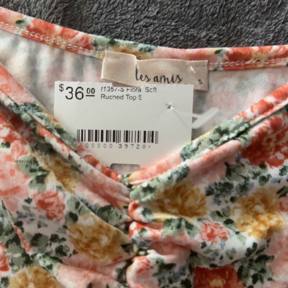 Women’s Floral Soft Ruched Top - Picture 3 of 3